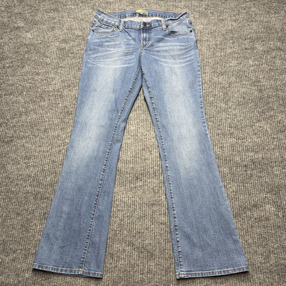 Old Navy The Diva Bootcut Jeans Womens 8 Blue Medium Wash Mid Rise Stretch Denim